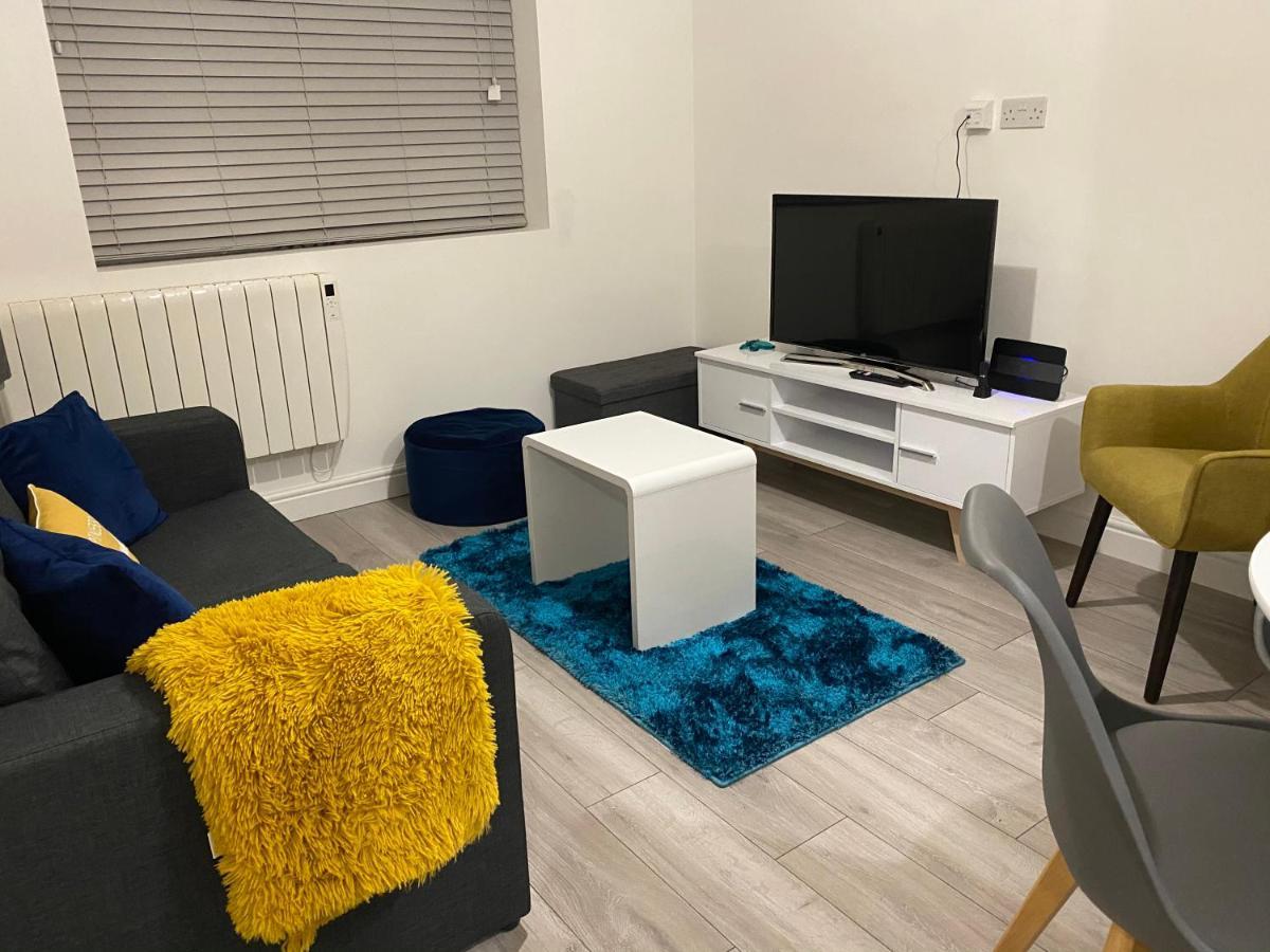 Marie'S Serviced Apartments- 2 Bedroom City Stay Bedford Dış mekan fotoğraf